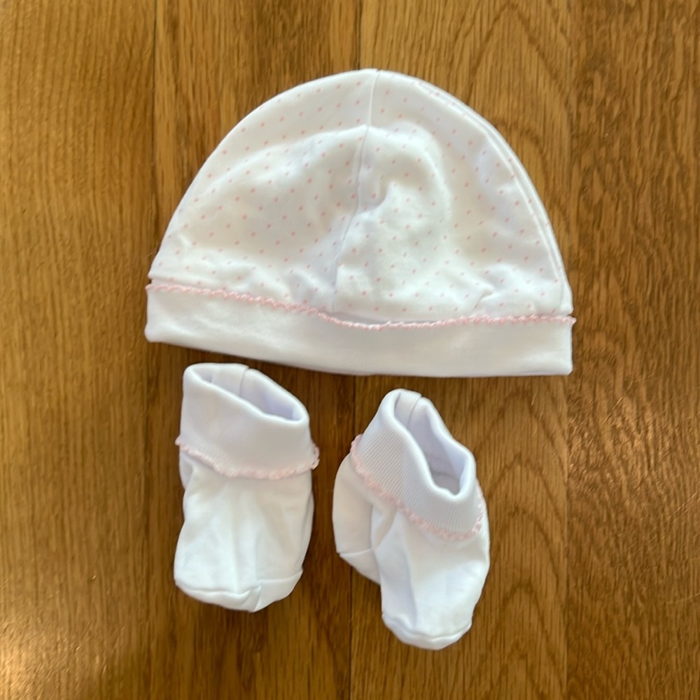 Kissy Kissy Newborn Girl Hat with Socks
